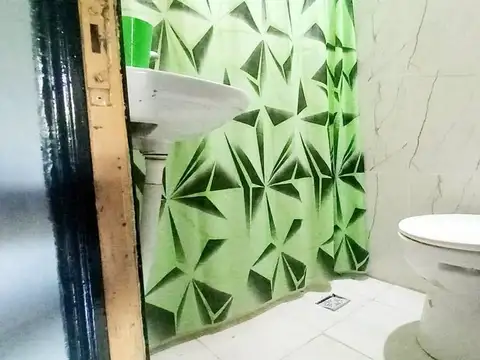 Depto Tipo Casa 2 ambientes con 1 baño