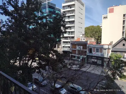 Avenida del Libertador 2400