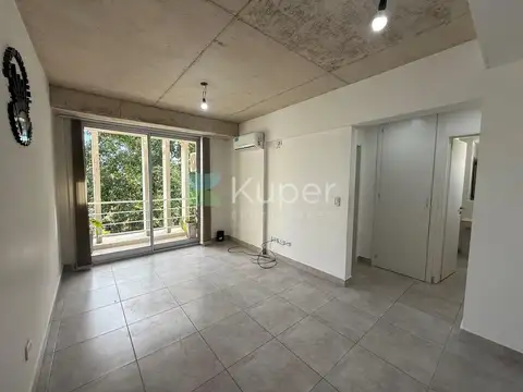 VENTA DEPARTAMENTO 2 AMBIENTES SOBRE RIVADAVIA 700