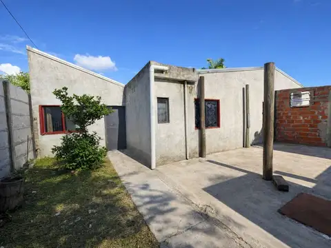 Casa a Refaccionar en Venta
