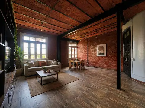 Venta de Departamento Tipo Loft 3 Ambientes con Terraza en Balvanera