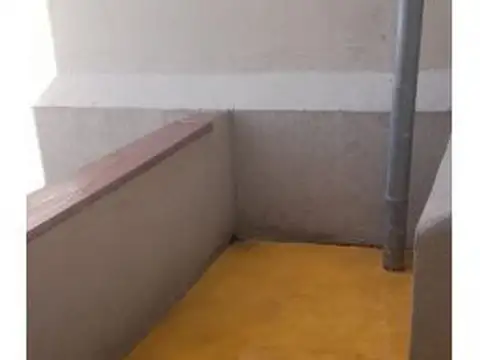 Depto Tipo Casa en Venta 56 años