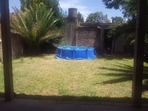 Casa 3 ambientes con 1 baño