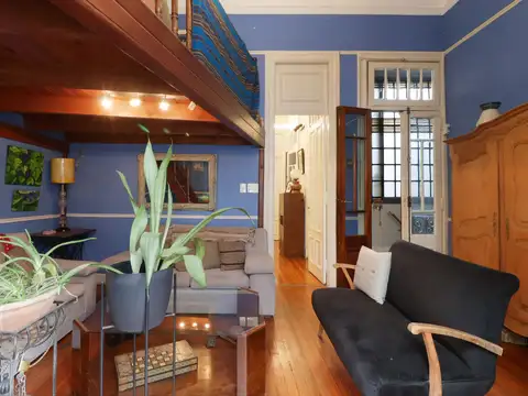 Depto Tipo Casa 7 ambientes con 2 baños