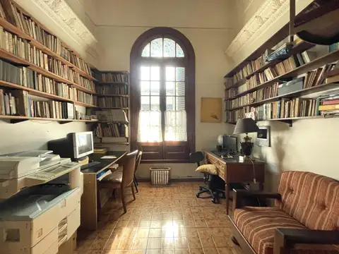 Depto Tipo Casa en Venta de 5 ambientes