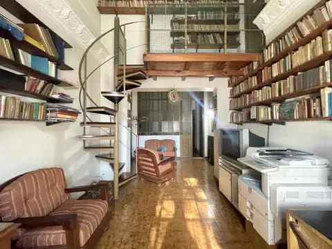 Depto Tipo Casa en Venta de 4 dormitorios