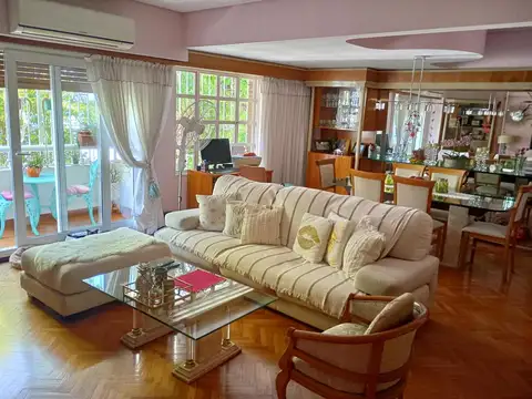 Venta departamento Piso 4 amb Caballito