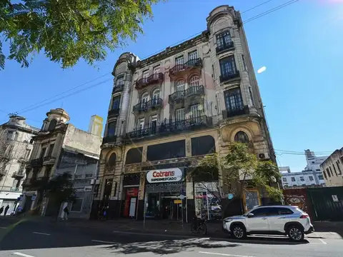 VENTA DE HOTEL EN ACTIVIDAD EN EL CENTRO