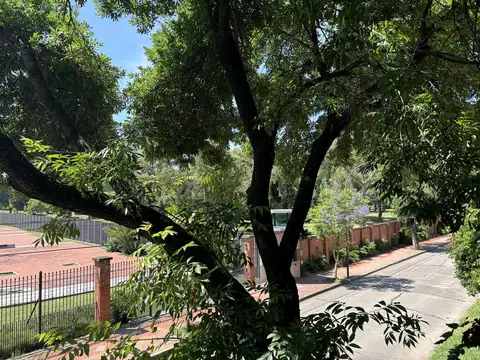 Oficina en Venta con 1 cochera