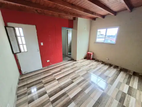 Departamento en Alquiler en Tablada, $ 420.000
