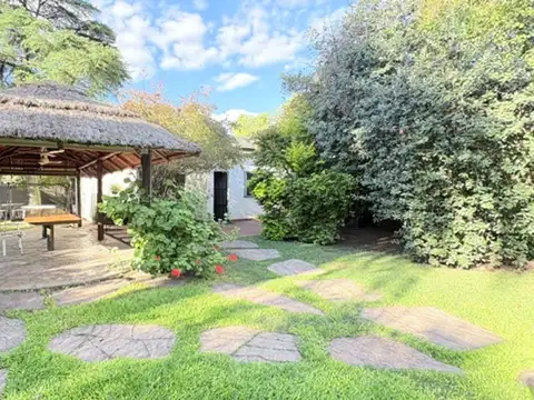Venta Lote 10x30 con Pileta  Parque San Martin