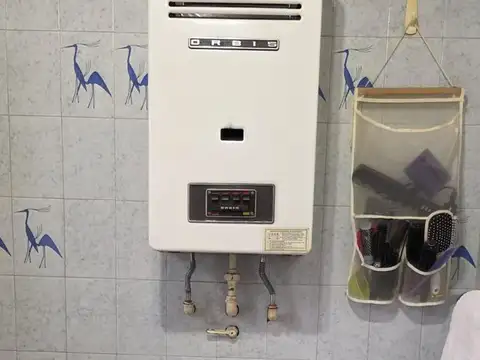 Casa 5 ambientes con 2 baños