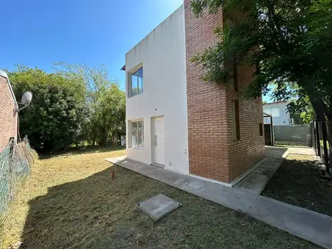 Casa en Venta en Roldan, USD 88.000