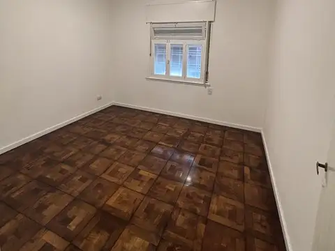 Depto Tipo Casa 4 ambientes con 1 baño