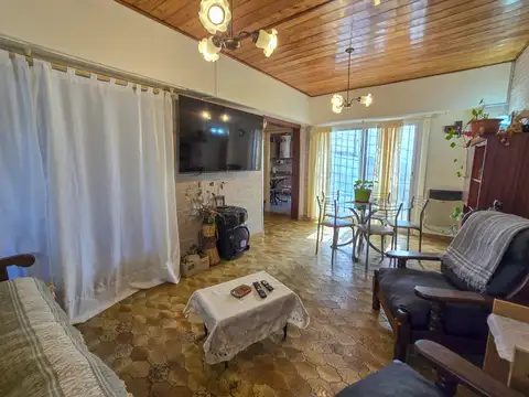 Arana y Goiri y Av. Miguel de Cervantes Saavedra