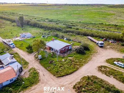 Venta de lote en Barrio Portal del Este