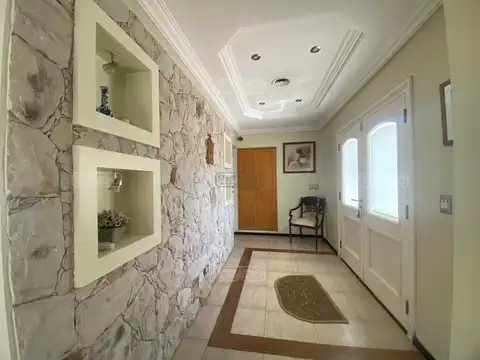 Casa Chalet  en Venta en Campos de Alvarez, Francisco Álvarez, Moreno