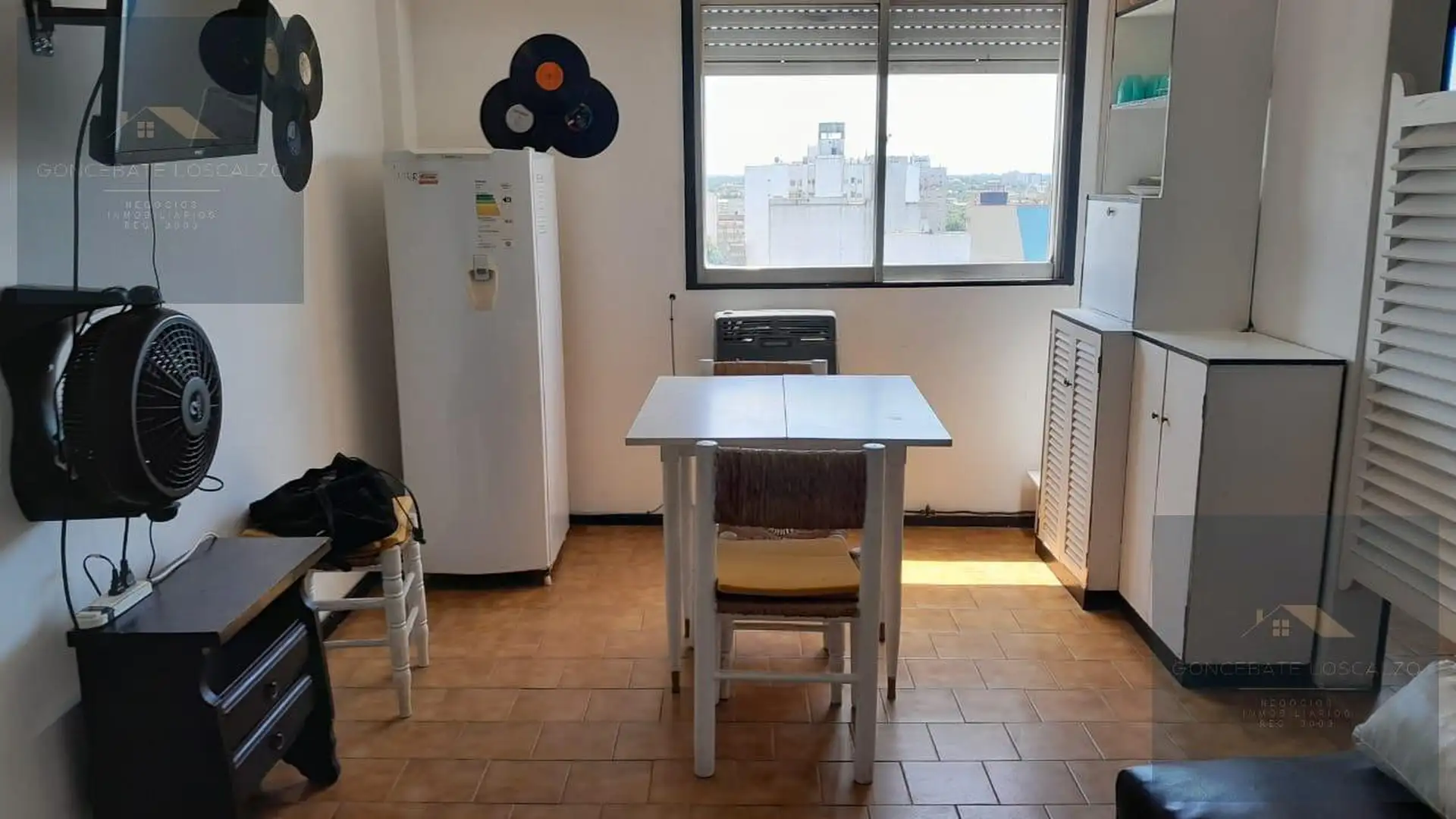 Depto 1 amb, 23m² en alquiler, piso 14, Avda. Luro