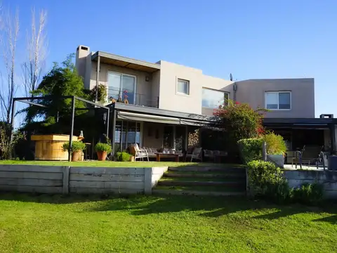Casa en Venta en El Canton, Countries y Barrios Cerrados en Escobar