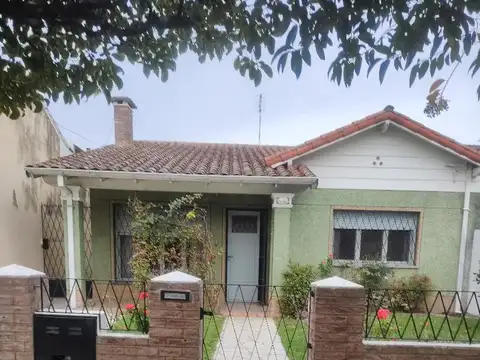 HERMOSO CHALET DE EPOCA EN EXCELENTE ESTADO