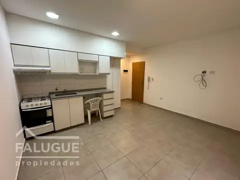 Departamento 2 ambientes + deposito y 4 cocheras