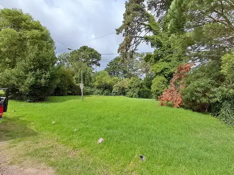 Amplio lote de 600mts² en venta, en Sierra de Los Padres!
