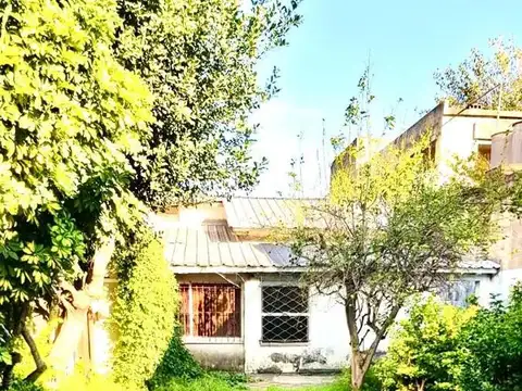 Venta Casa 4 ambientes en Los Polvorines, Malvinas Argentinas