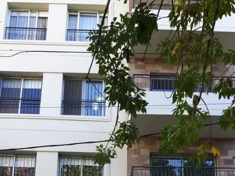 DEPTO 3 AMB DE CATEGORIA CENTRICO EN RAMOS MEJIA