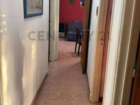 Depto Tipo Casa 5 ambientes con 2 baños