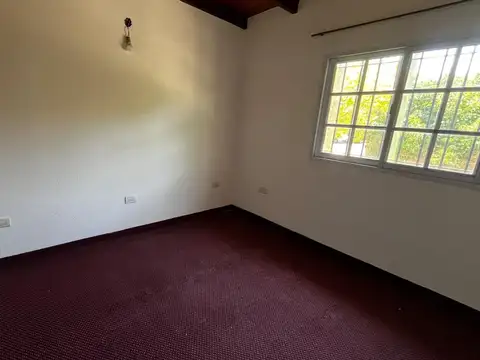 Depto Tipo Casa en Alquiler de 3 dormitorios