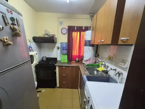 Se vende dpto 3 ambientes en barrio piedrabuena