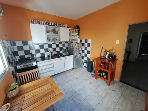 Depto Tipo Casa en Alquiler en Villa Ballester, $ 700.000