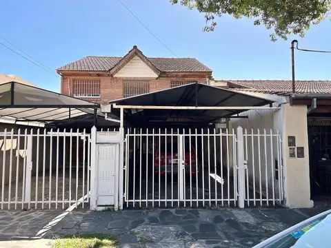 VENTA DÚPLEX 4 AMBIENTES EN MUNRO