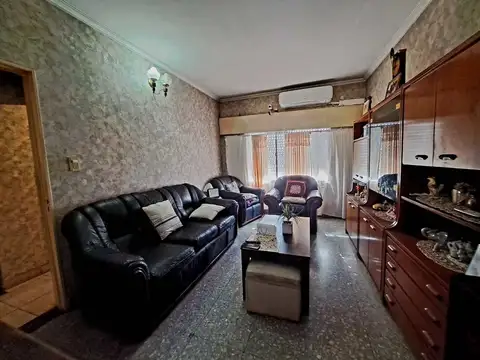 Depto Tipo Casa en Venta de 4 ambientes