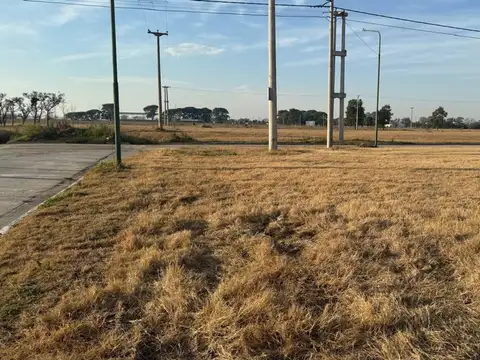 VENTA TERRENO ESQUINA/BELLA ITALIA