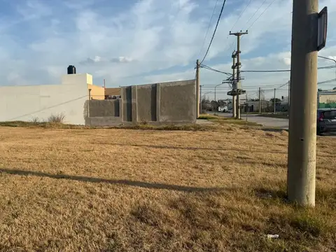VENTA TERRENO ESQUINA/BELLA ITALIA