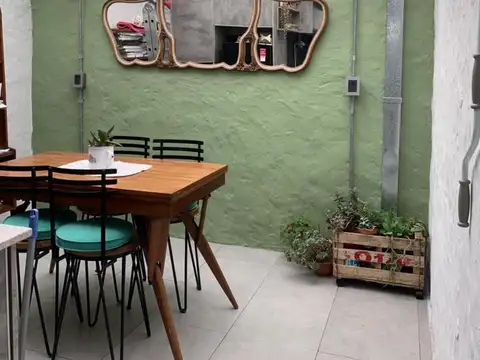 Depto Tipo Casa en Venta de 2 ambientes
