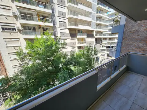 Departamento en zona Rio, con Cochera
