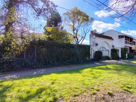 Casa en Venta en Castelar Norte, USD 680.000