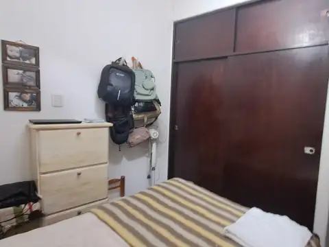 Depto Tipo Casa 3 ambientes con 2 baños