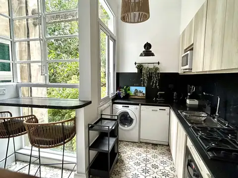 ALQUILER PISO AMUEBLADO ESTILO FRANCES.RECOLETA.