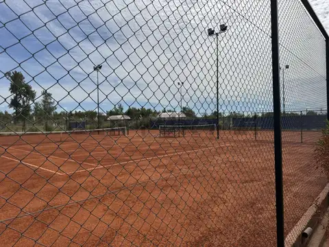 Terreno en Venta de 683,0 m2