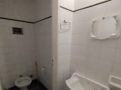 LOCAL COMERCIAL VILLA BALLESTER CENTRO COMERCIAL (JOSE HERNA