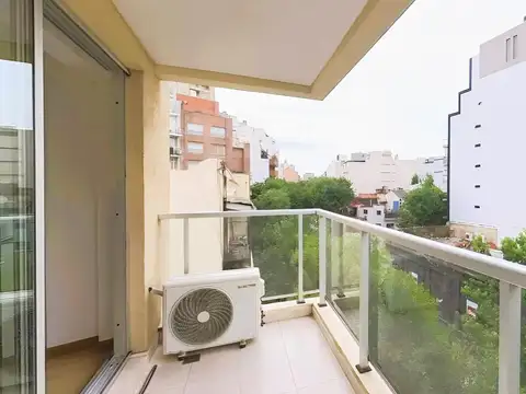 Venta Departamento Monoambiente  Recoleta Piso 4º al Frente con Balcón