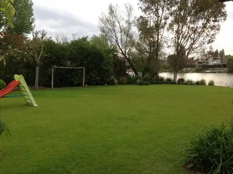 Casa en Alquiler Temporal de 6 dormitorios