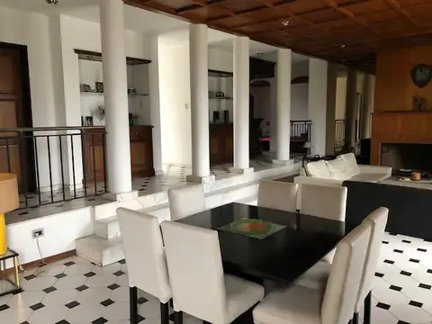 Casa en Venta en City Bell, USD 440.000