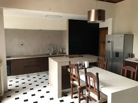 Casa en Venta en 13c/461d City Bell - Alberto Dacal Propiedades