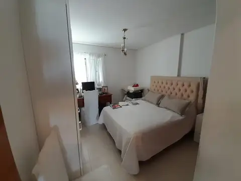 Av. Bartolome Mitre , Piso 4