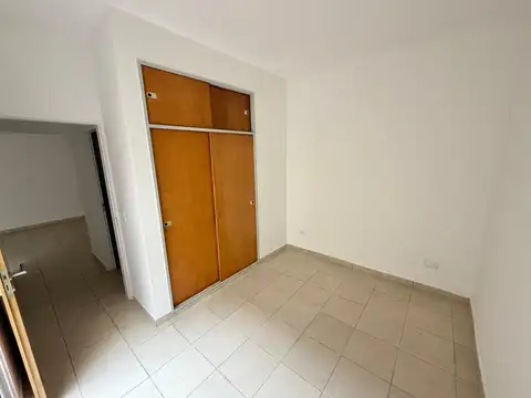 Depto Tipo Casa en Alquiler de 2 ambientes