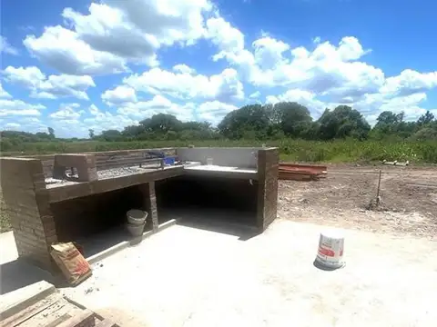 Casa en Venta con 4 cocheras